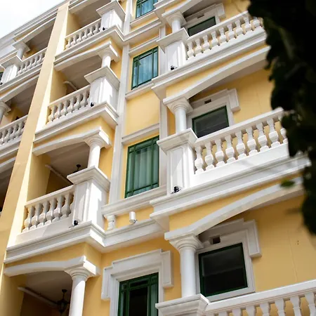 Siri Grand Bangkok Hotel