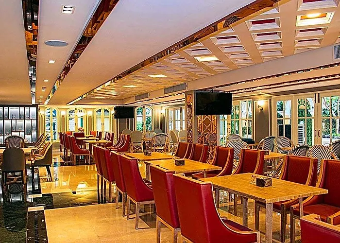 酒店 Siri Grand 曼谷